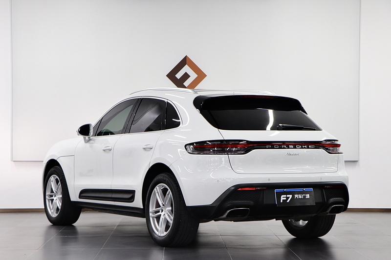 Porsche Macan, 2022 — фото 5 из 12