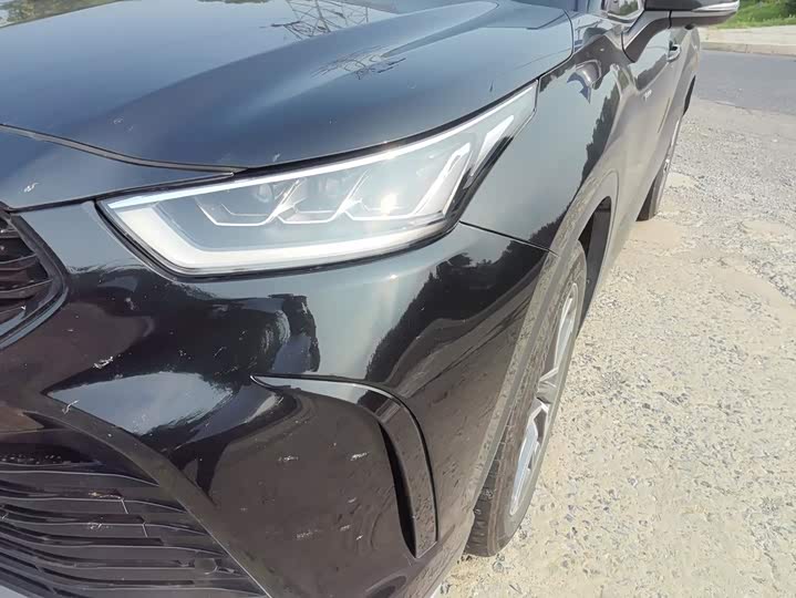 Toyota Crown Kluger, 2025 — фото 5 из 9