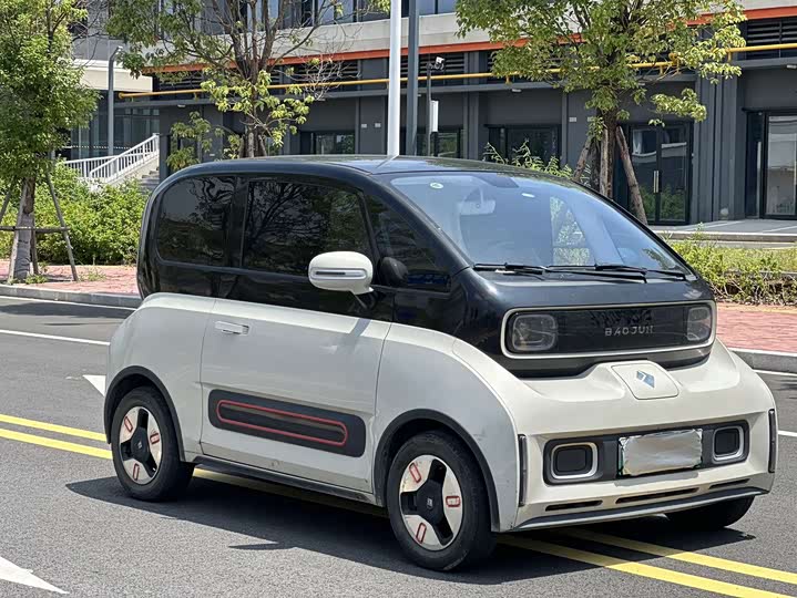 Baojun KiWi EV, 2022 — фото 3 из 7
