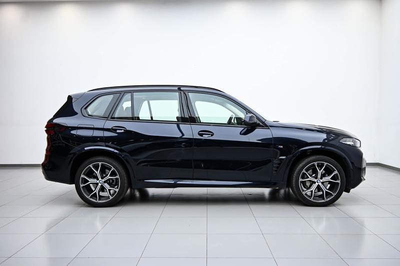 BMW X5, 2025 — фото 8 из 12