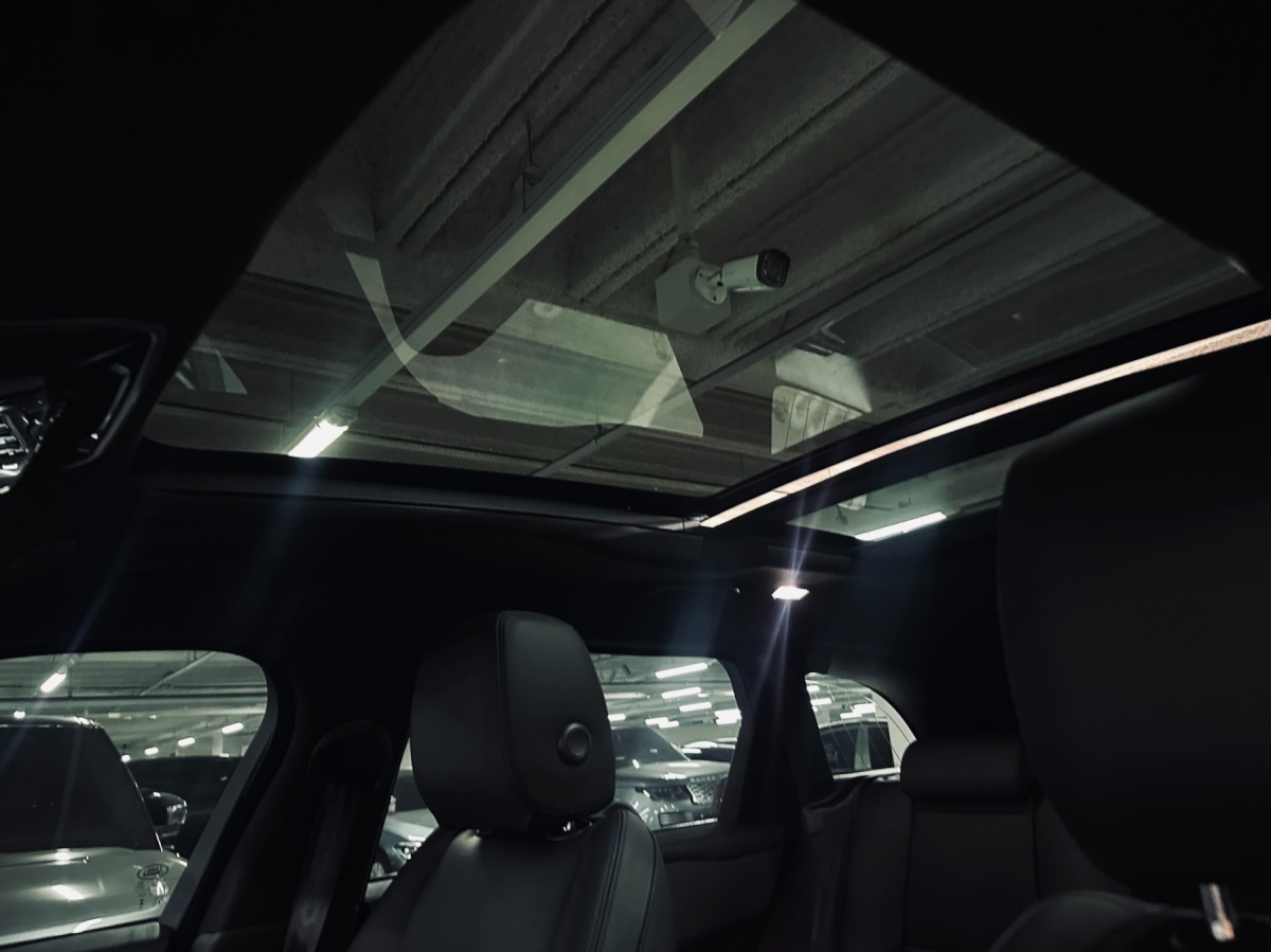 Land Rover Range Rover Velar, 2025 — фото 9 из 12