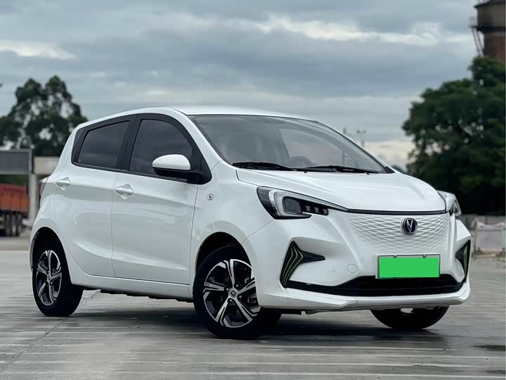 Changan BenBen E-Star, 2022 — фото 3 из 9