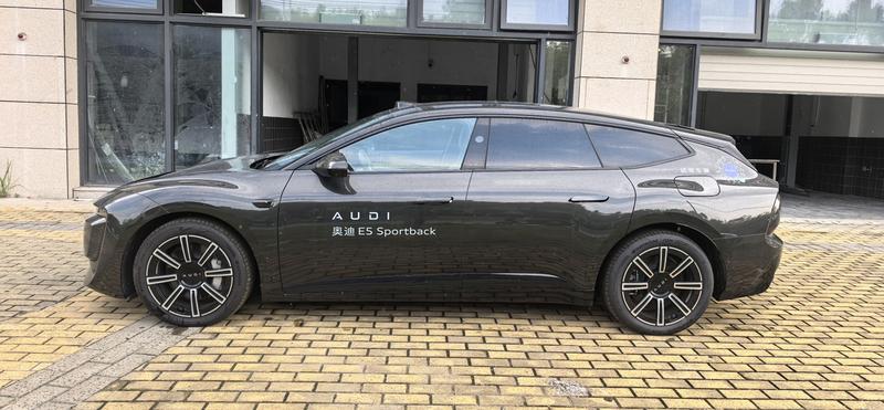 Audi × SAIC E5 Sportback, 2025 — фото 4 из 10