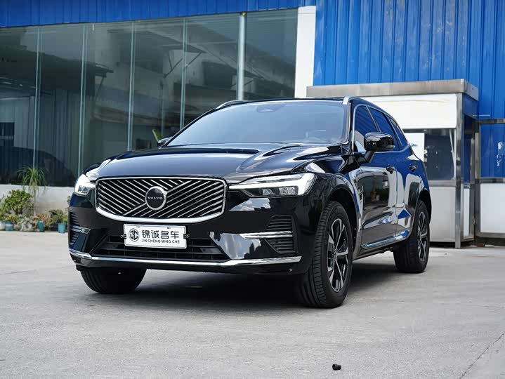 Volvo XC60, 2025 — купить в Санкт-Петербурге под ключ