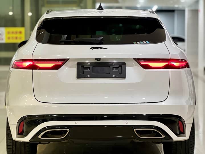 Jaguar F-Pace, 2023 — фото 5 из 9