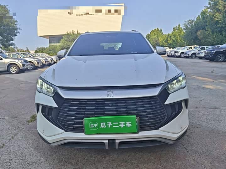 BYD Song Pro Hybrid, 2023 — фото 3 из 9