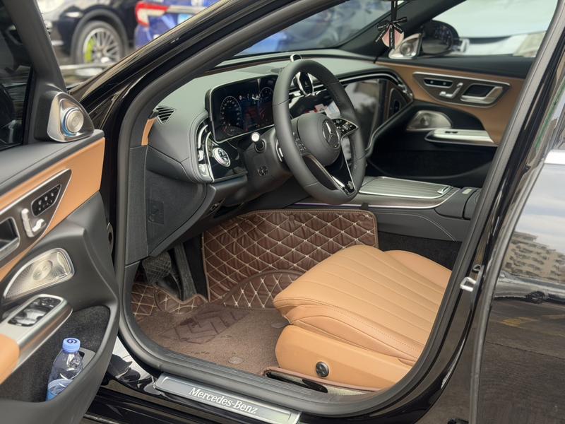 Mercedes-Benz E-Class, 2025 — фото 12 из 12