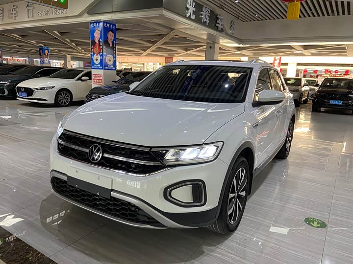 Volkswagen T-Roc, 2023 — купить в Воронеже под ключ