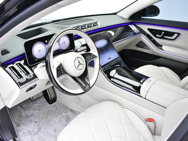 Mercedes-Benz Maybach S-Class, 2026 — фото 8 из 9