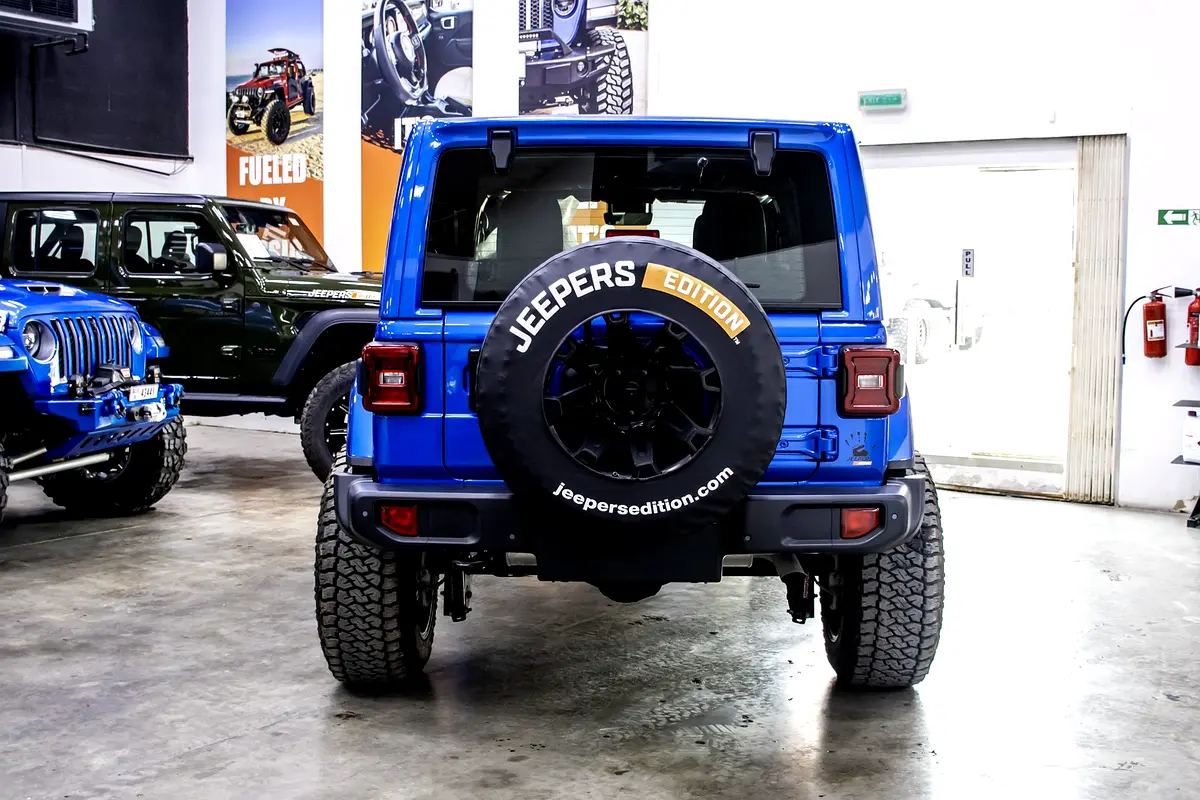 Jeep Wrangler, 2024 — фото 8 из 10
