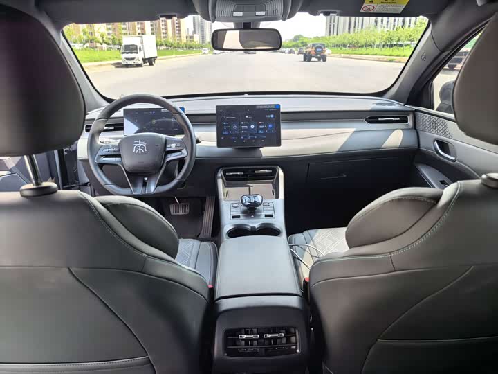 BYD Qin Plus, 2025 — фото 7 из 9