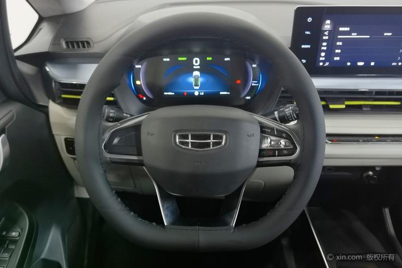 Geely Geometry EX3, 2022 — фото 9 из 12