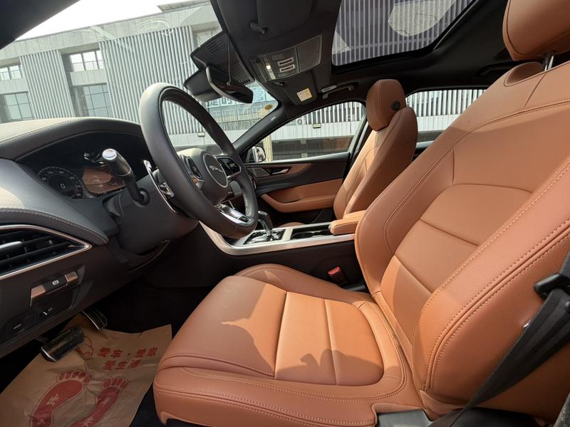 Jaguar XE L, 2024 — фото 9 из 12