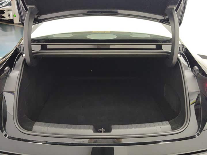Geely Galaxy Starshine 8 EM-i, 2025 — фото 4 из 9