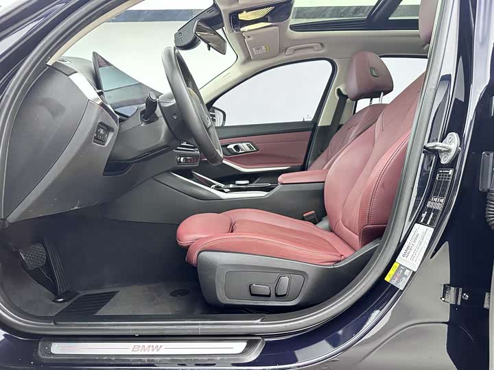 BMW i3, 2023 — фото 3 из 9