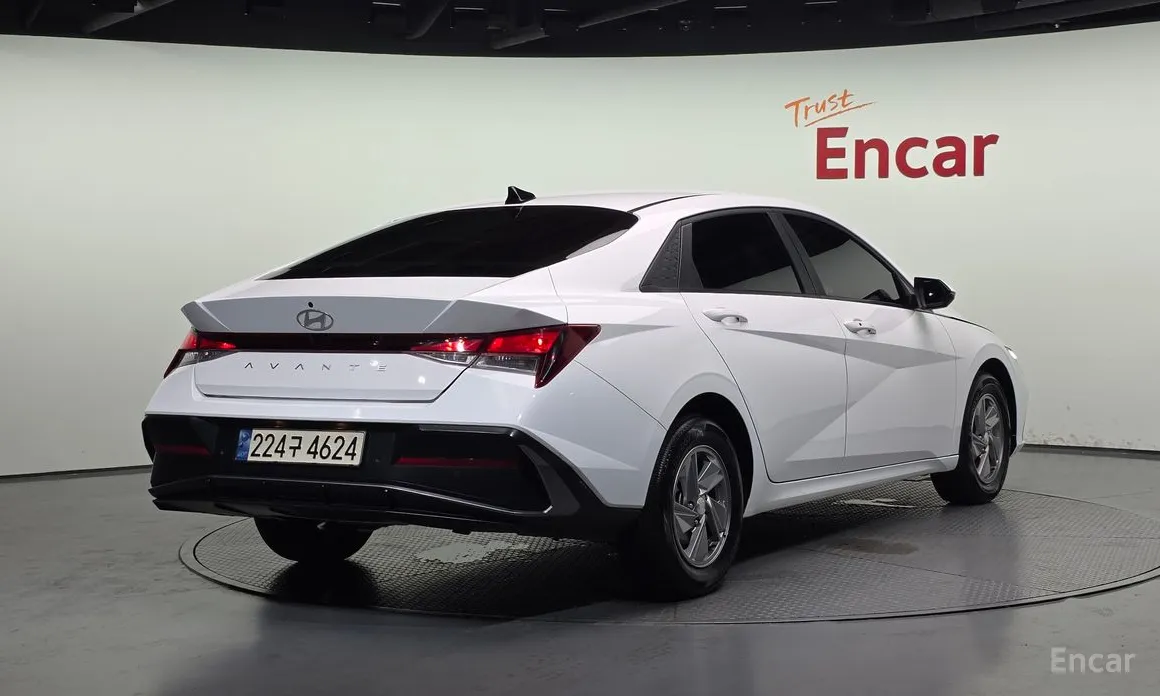Hyundai Avante, 2023 — фото 2 из 12