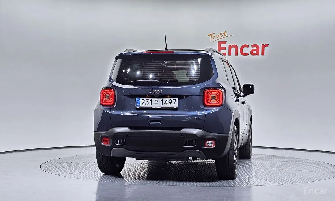 Jeep Renegade, 2023 — фото 4 из 12