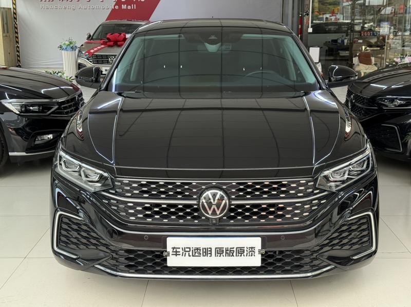 Volkswagen Passat, 2023 — фото 2 из 12