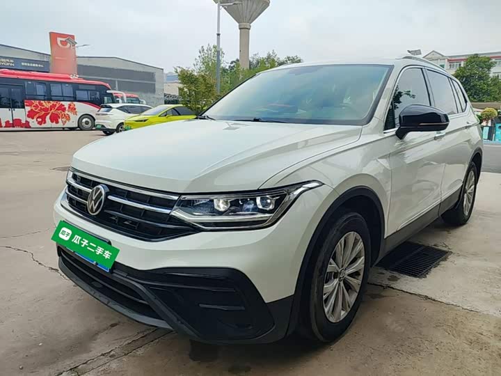 Volkswagen Tiguan L Pro, 2024 — купить в Кирове под ключ
