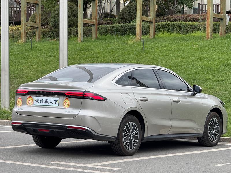Geely Galaxy Starshine 6, 2025 — фото 6 из 12
