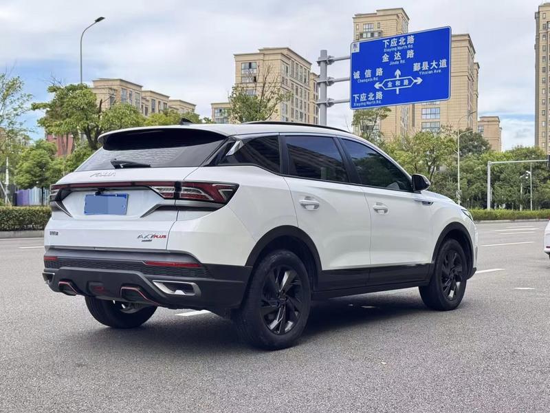 Dongfeng Aeolus AX7, 2022 — фото 6 из 11