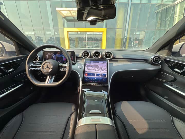 Mercedes-Benz C-Class, 2024 — фото 8 из 9