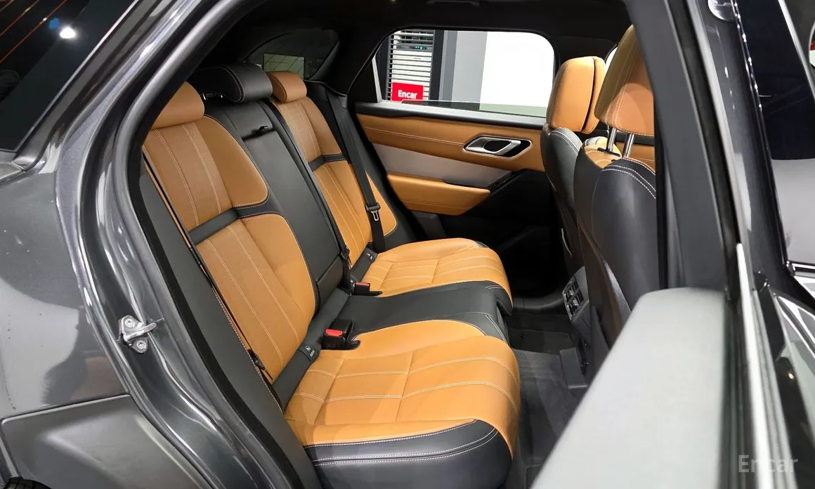 Land Rover Range Rover Velar, 2023 — фото 12 из 12