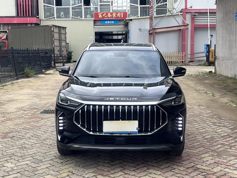 Jetour X70 Plus, 2023 — фото 2 из 10