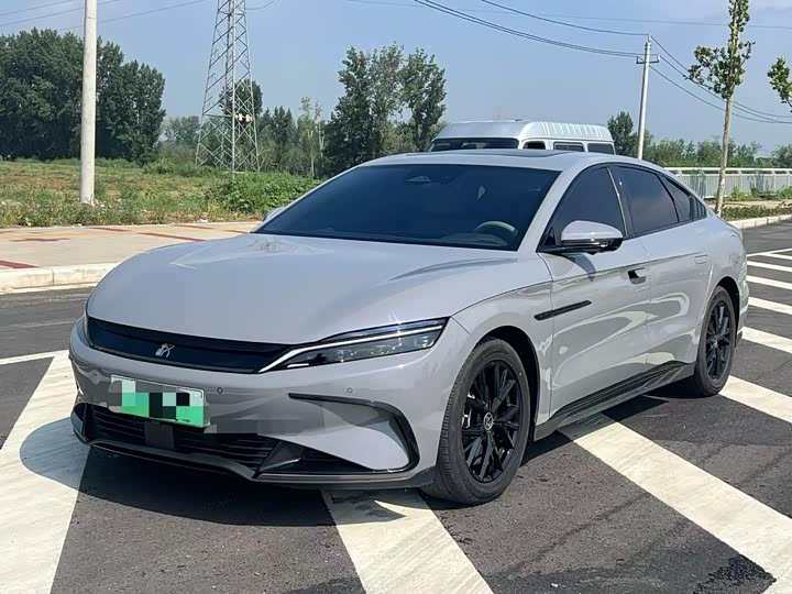 BYD Han, 2024 — купить в Калуге под ключ