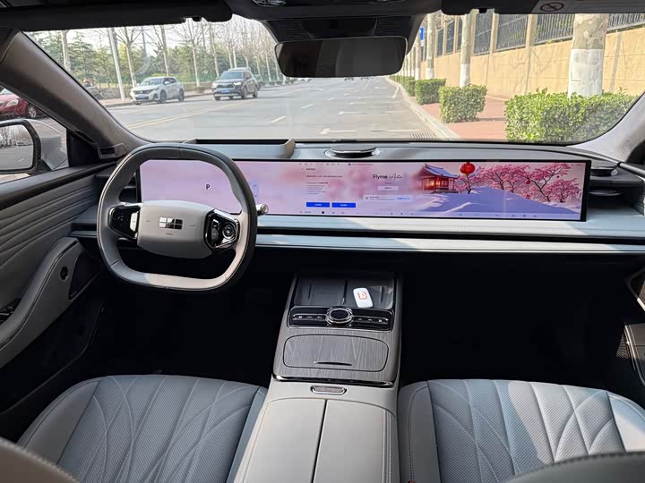 Geely Galaxy E8, 2024 — фото 6 из 9