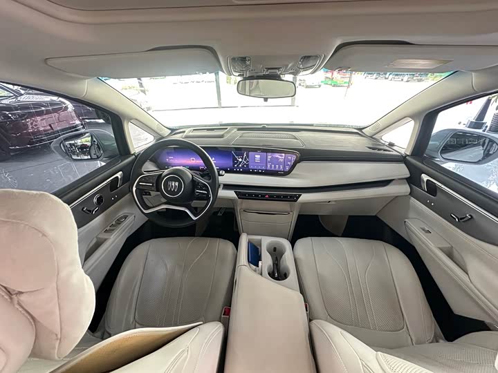 Buick GL8 Hybrid, 2024 — фото 8 из 9
