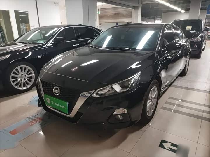 Nissan Teana, 2023 — фото 2 из 9