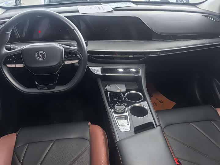 Changan Eado Plus, 2023 — фото 6 из 9