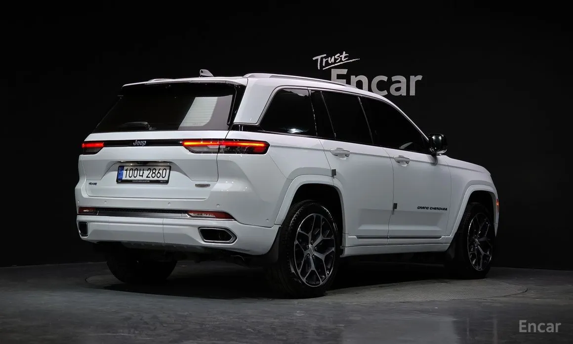 Jeep Cherokee, 2023 — фото 2 из 12