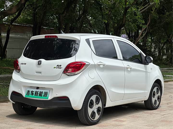Changan BenBen E-Star, 2021 — фото 7 из 9