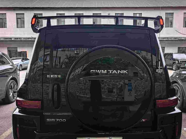 Tank 700 Hybrid, 2026 — фото 4 из 9