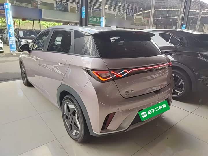BYD Dolphin, 2022 — фото 5 из 9