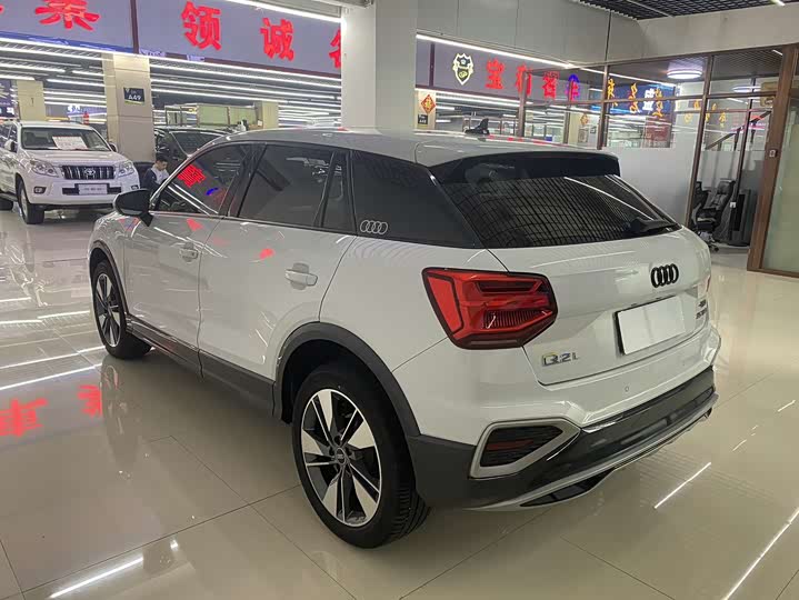 Audi Q2L, 2022 — фото 6 из 9