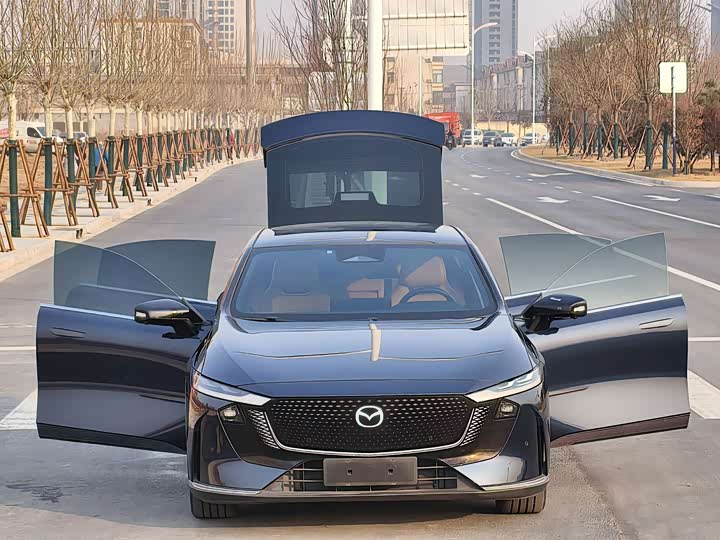 Mazda EZ-6, 2025 — фото 8 из 9
