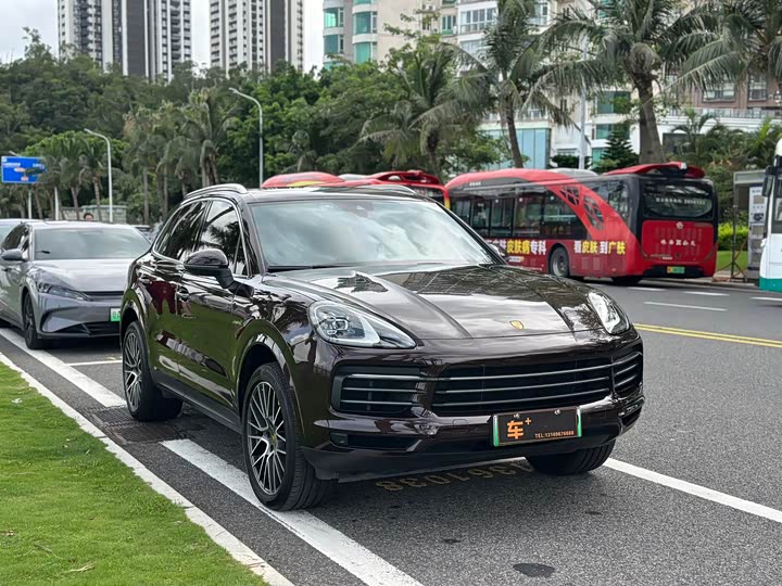 Porsche Cayenne Hybrid, 2022 — фото 3 из 9