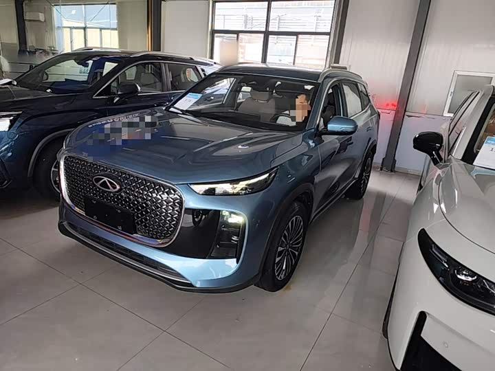 Chery Tiggo 8 Plus C-DM, 2024 — фото 2 из 9