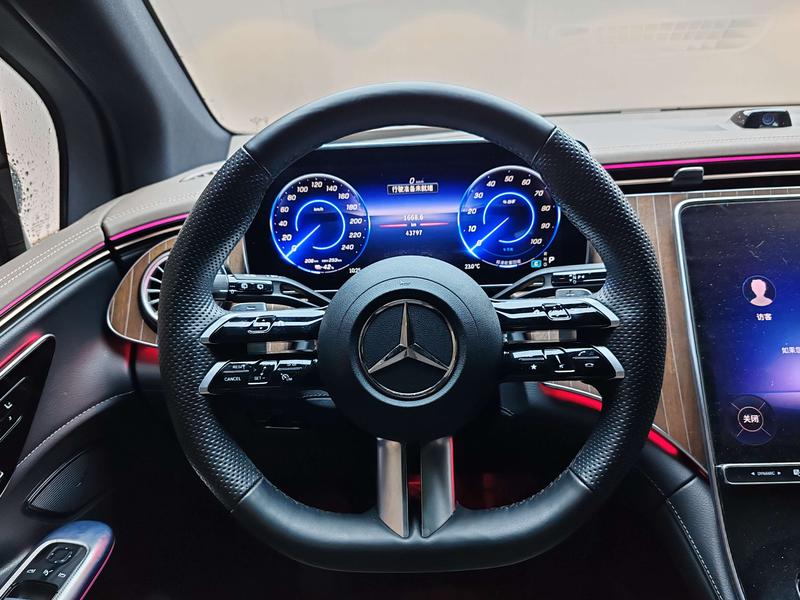Mercedes-Benz EQE SUV, 2023 — фото 10 из 12