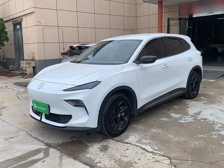MG Motor ES5, 2025 — фото 2 из 9