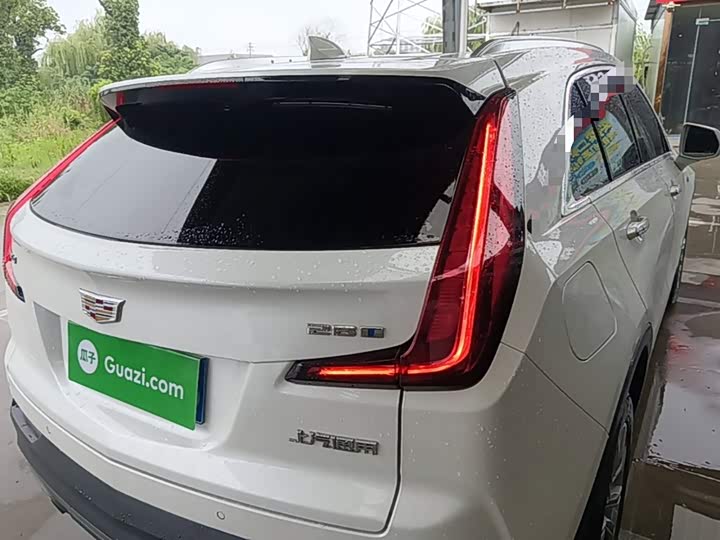 Cadillac XT4, 2022 — фото 8 из 9