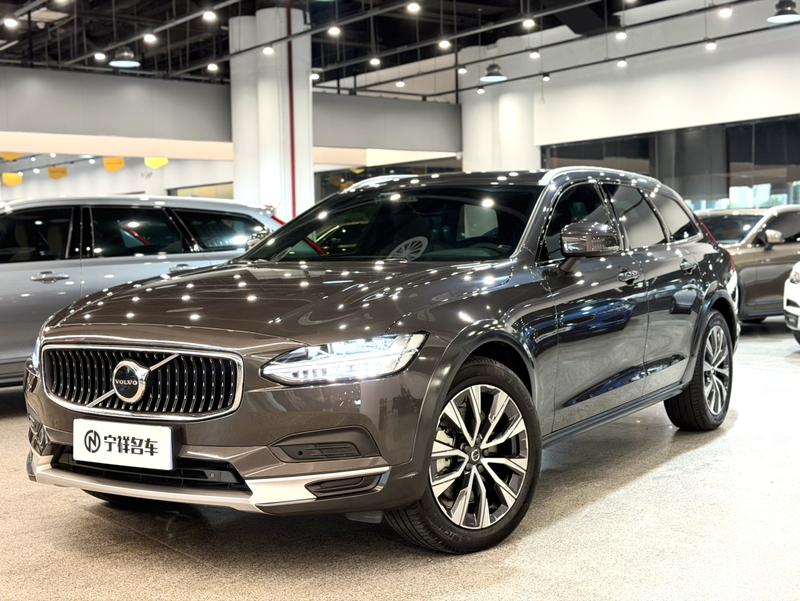 Volvo V90, 2023 — купить в Твери под ключ