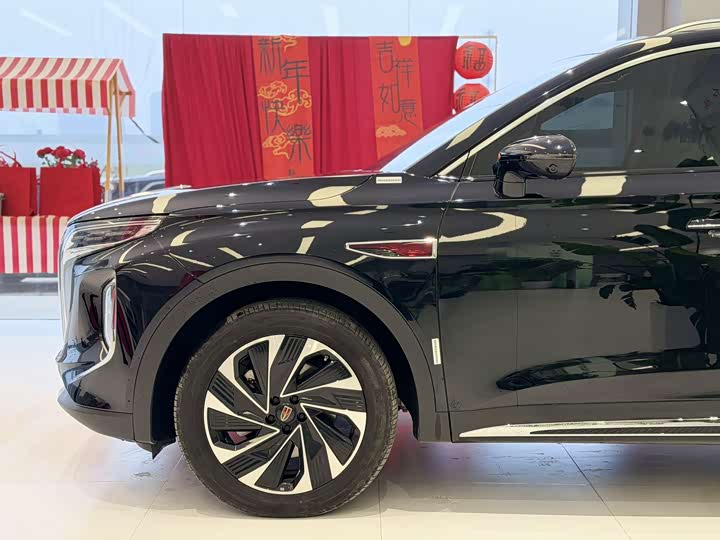 Hongqi HS7 Hybrid, 2024 — фото 3 из 9