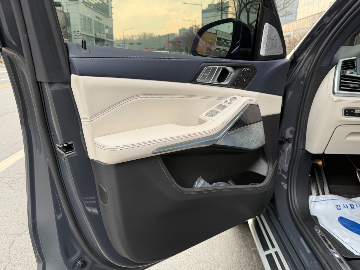 BMW X7, 2022 — фото 9 из 12