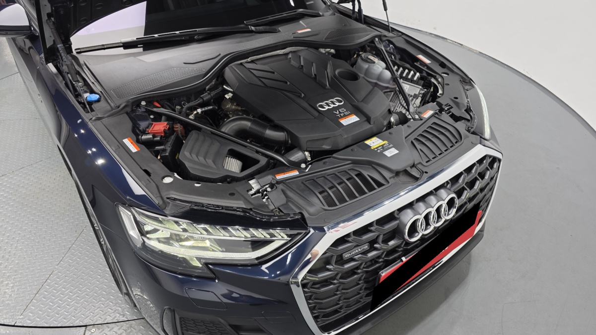 Audi A8, 2023 — фото 6 из 12