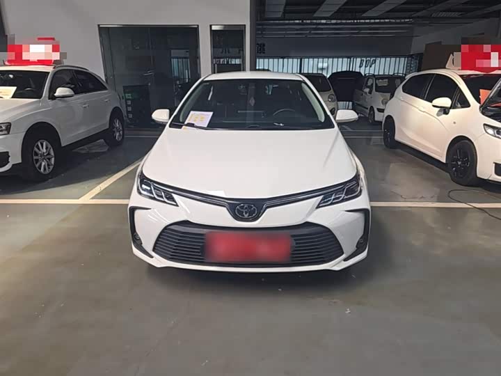 Toyota Corolla, 2023 — фото 3 из 9