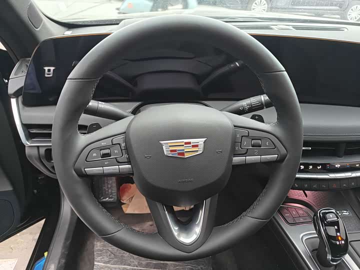 Cadillac CT5, 2025 — фото 4 из 9